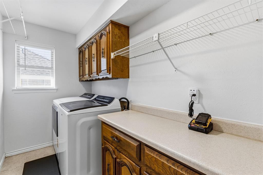 2904 Foxboro Drive Property Photo 30
