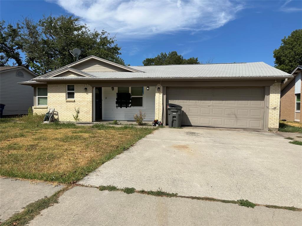 808 Memorial Drive Property Photo 1