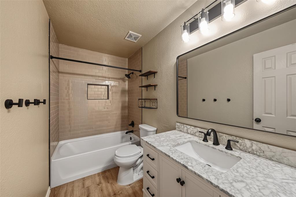 7804 Stansfield Drive Property Photo 32