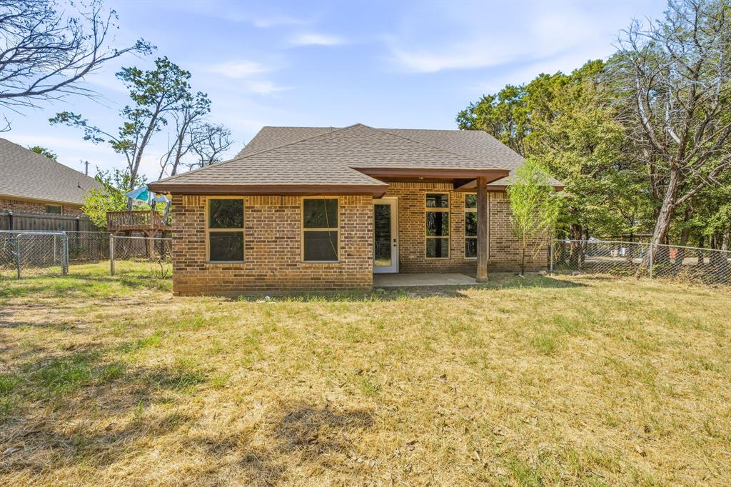 9313 Apache Trail Property Photo 28