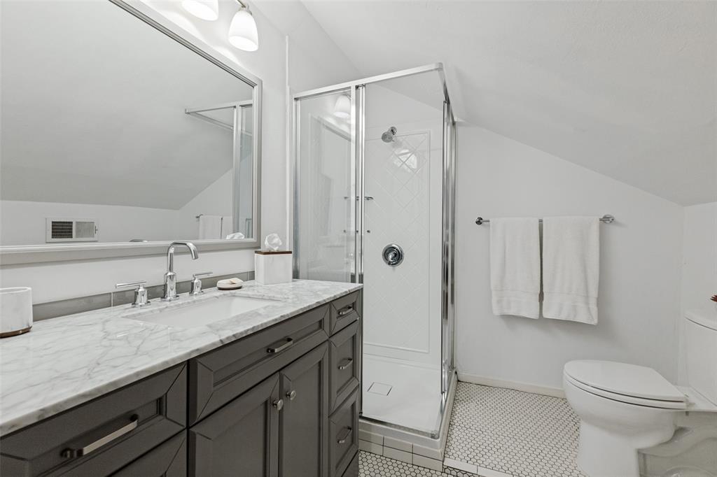 5227 Goodwin Avenue Property Photo 23