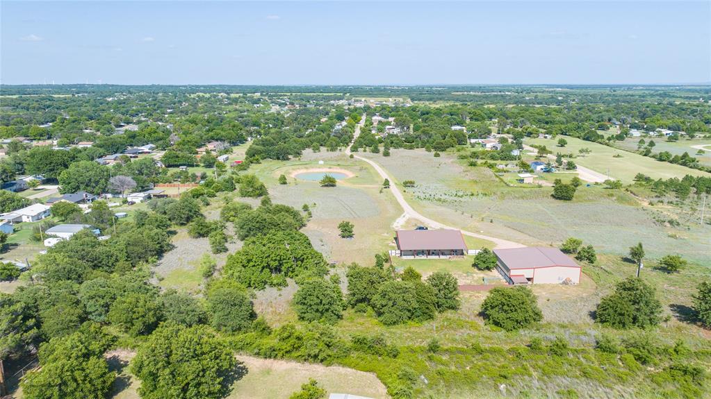 200 Pleasant Lane Property Photo 8