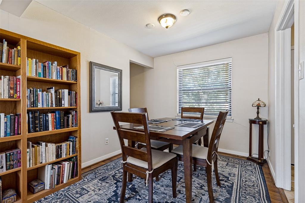 10927 Dunaway Drive Property Photo 5