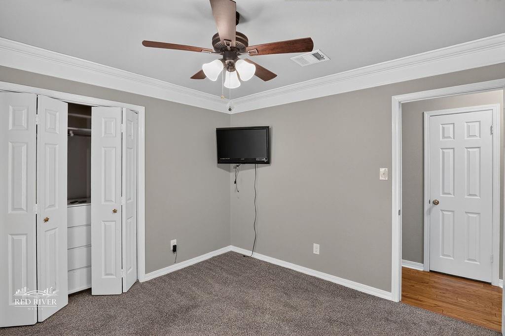 10001 Trailridge Drive Property Photo 15