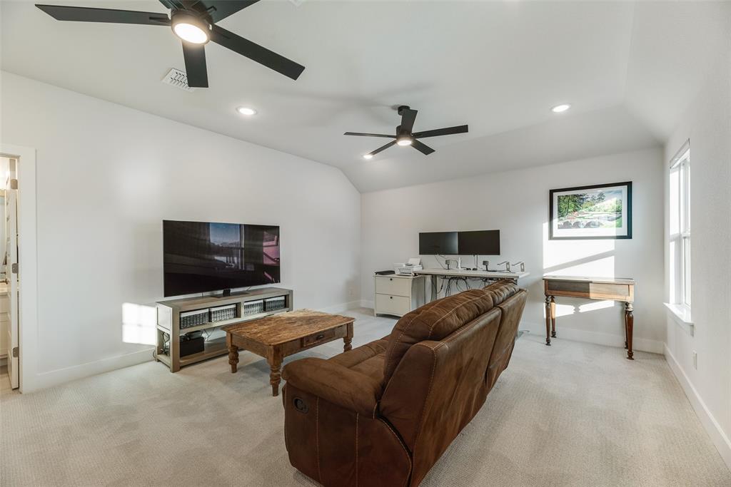 130 Craigmore Drive Property Photo 22