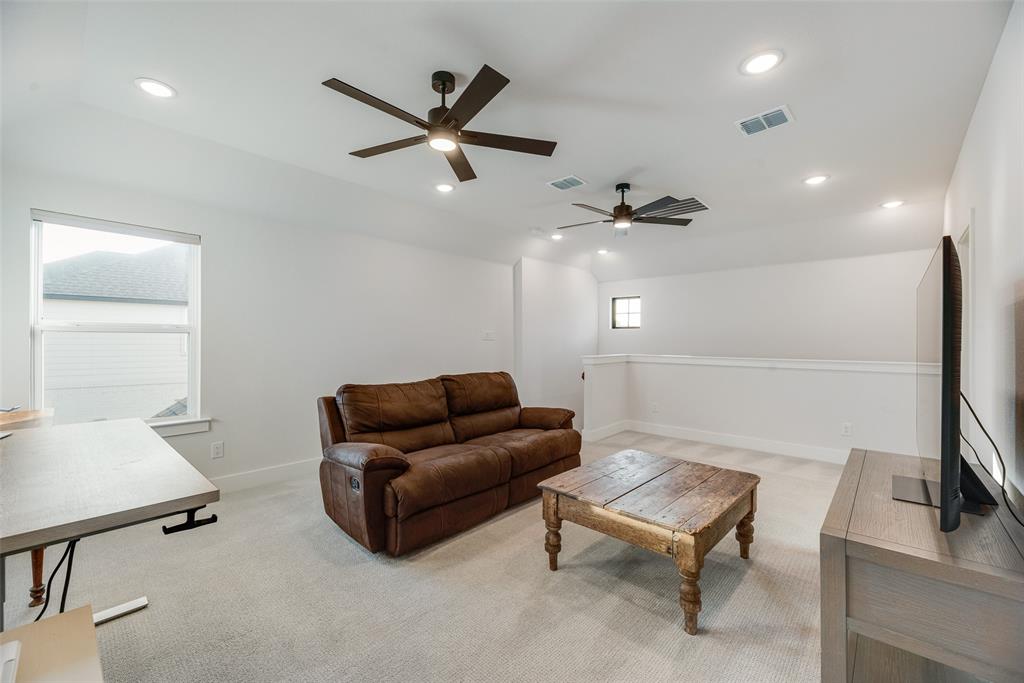 130 Craigmore Drive Property Photo 23