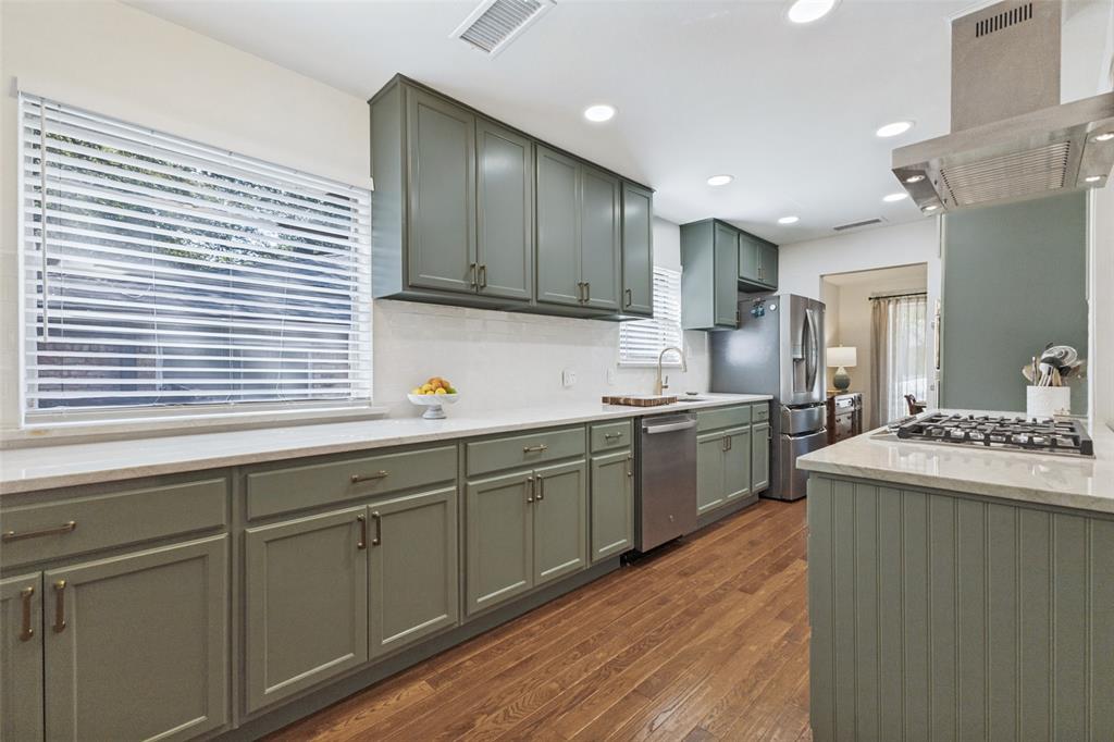 9864 Shoreview Road Property Photo 11