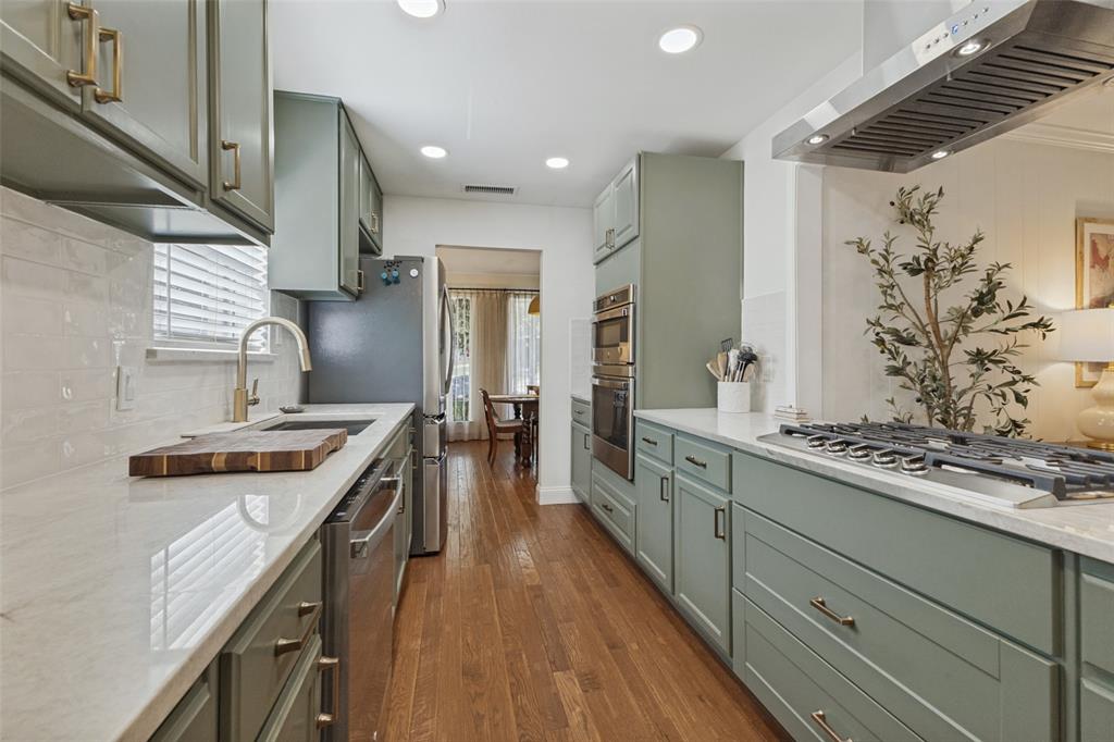 9864 Shoreview Road Property Photo 12