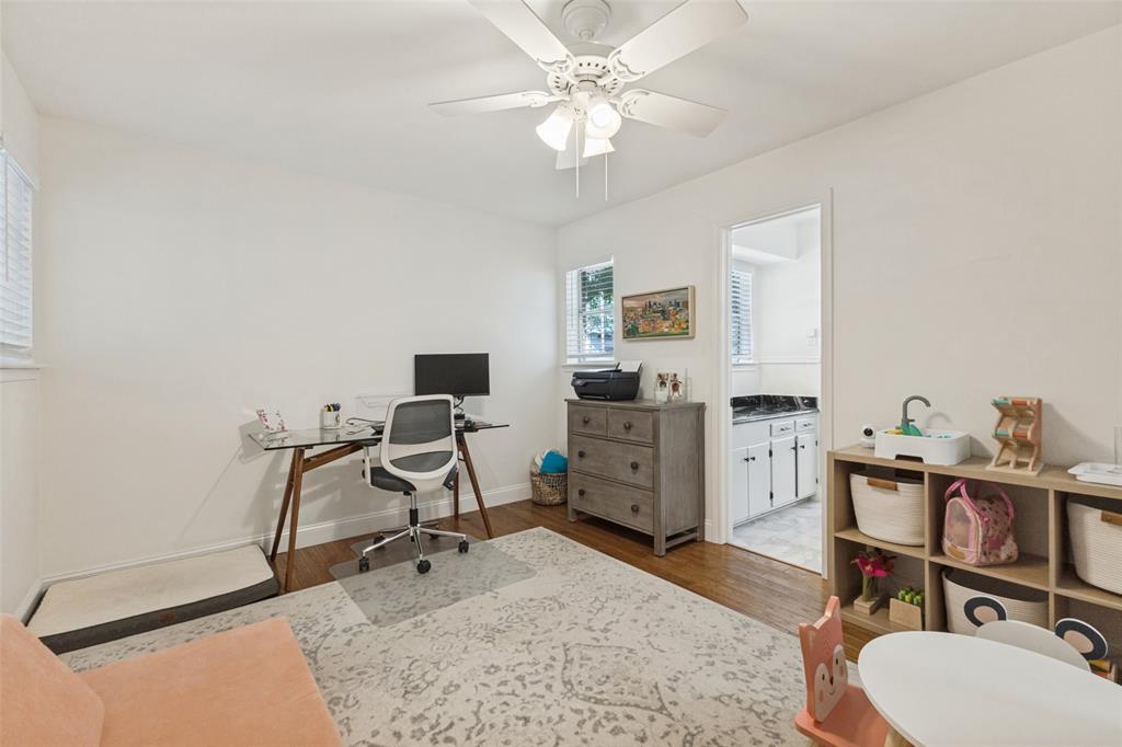 9864 Shoreview Road Property Photo 14