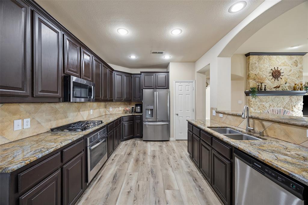 2865 Ridge View Road Property Photo 8