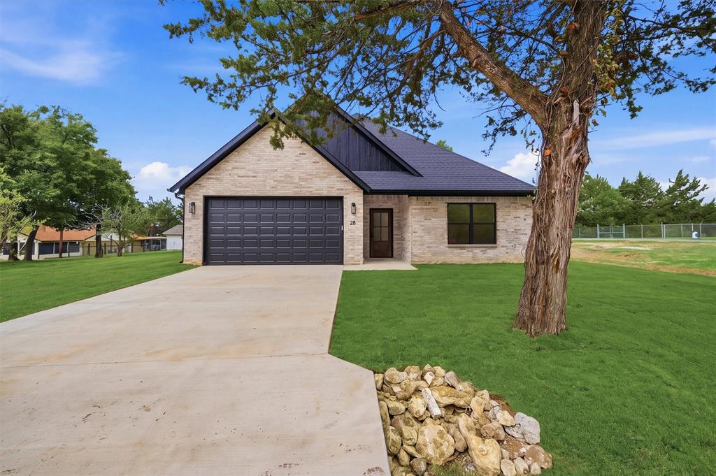 28 Jack Harris Lane Property Photo 1