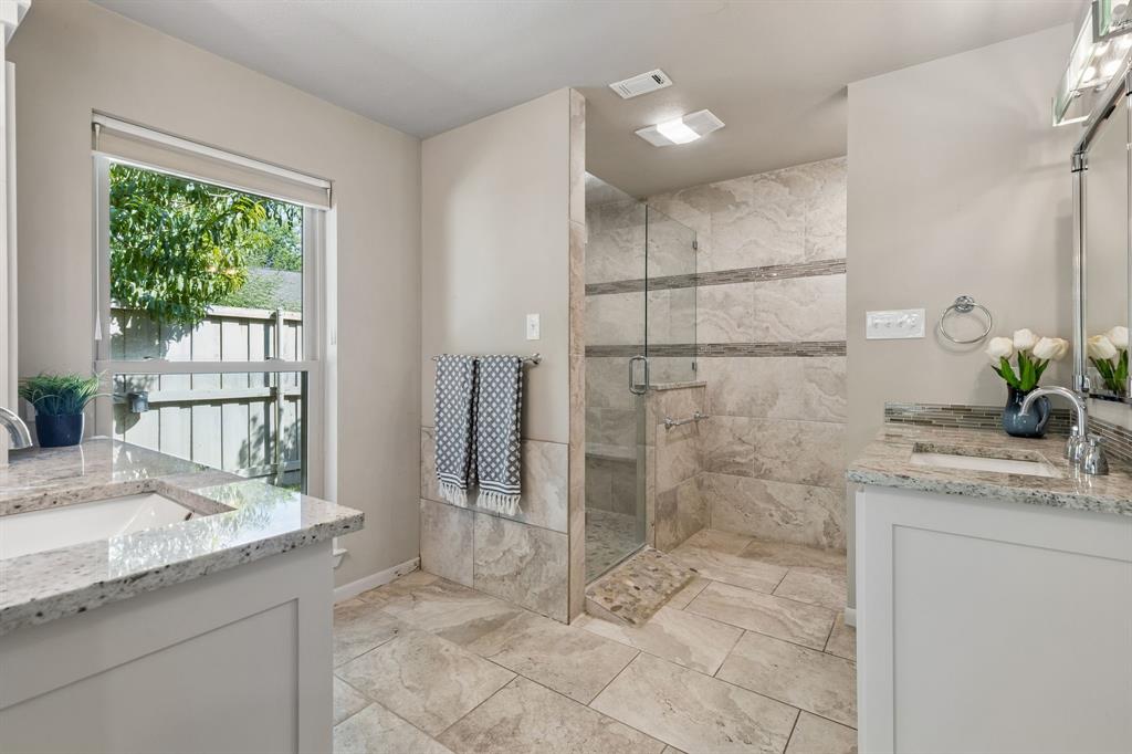 6720 Robin Willow Court Property Photo 17