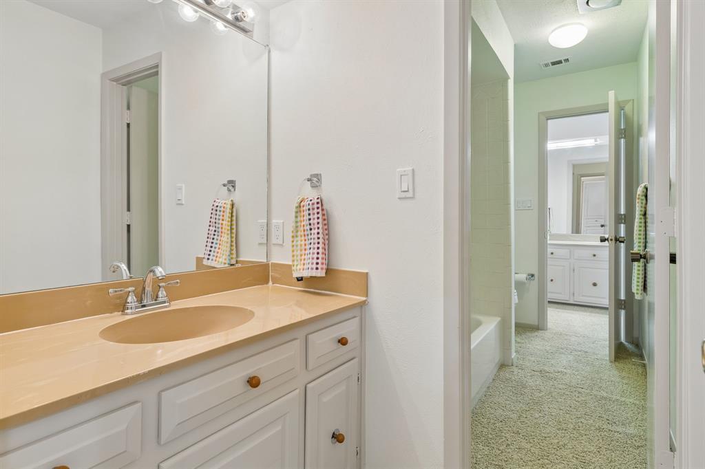 6720 Robin Willow Court Property Photo 22