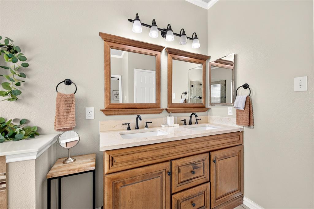 9928 Tanglebrush Drive Property Photo 27