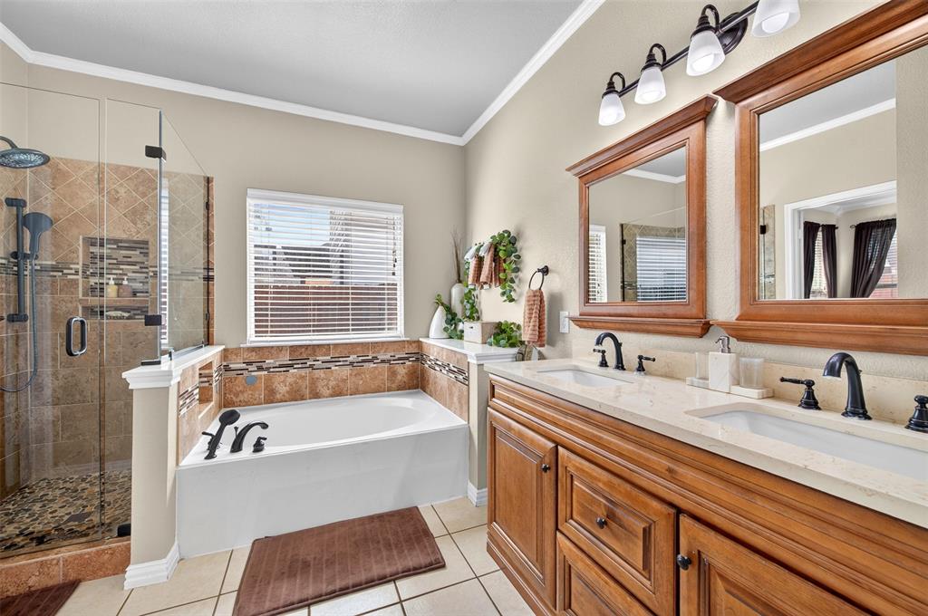 9928 Tanglebrush Drive Property Photo 29