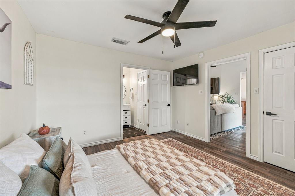 300 Wedgewood Drive Property Photo 17