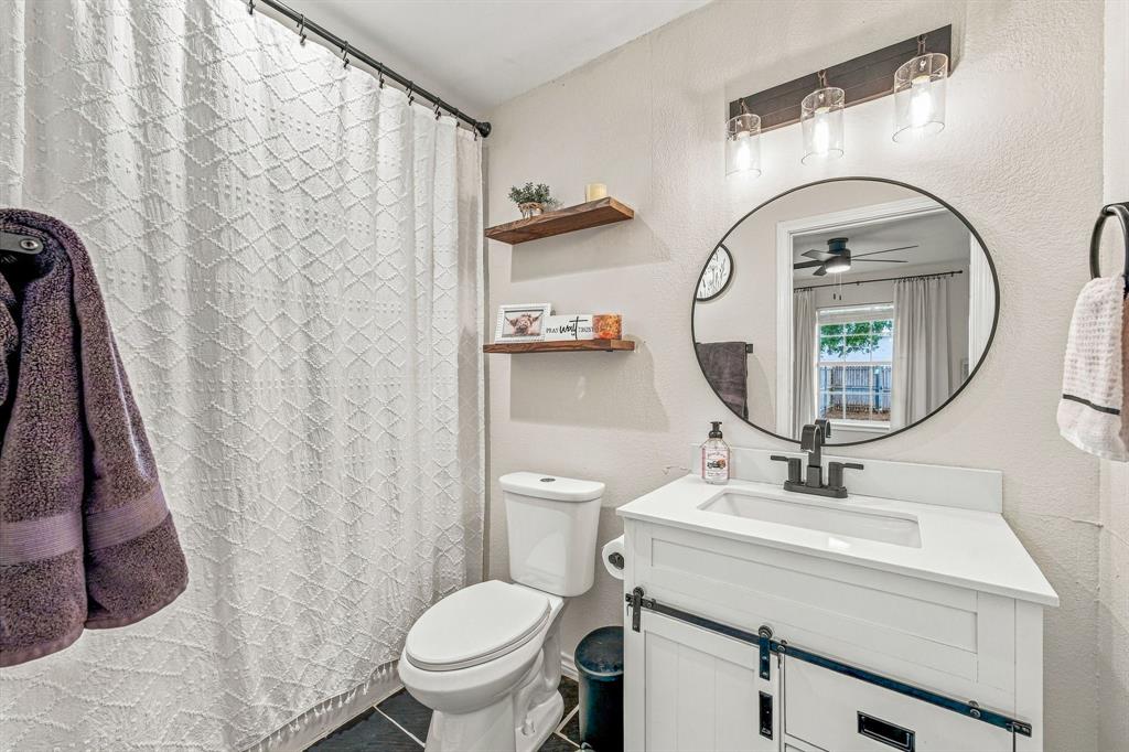 300 Wedgewood Drive Property Photo 19