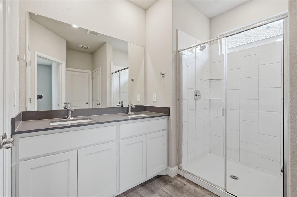 2228 Dyre Drive Property Photo 17