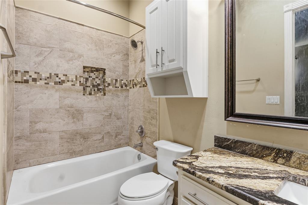 198 N Beach Drive Property Photo 6