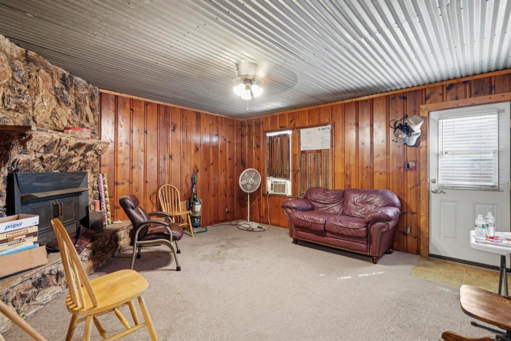 6413 County Road 803 Property Photo 10