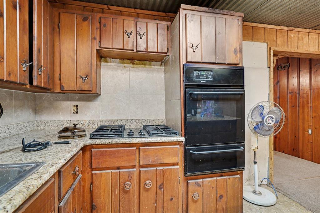 6413 County Road 803 Property Photo 14