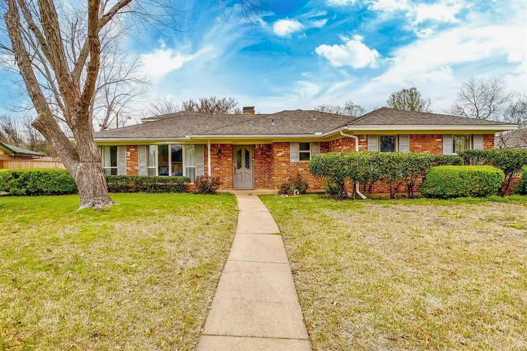 2426 Nottingham Place Property Photo 1