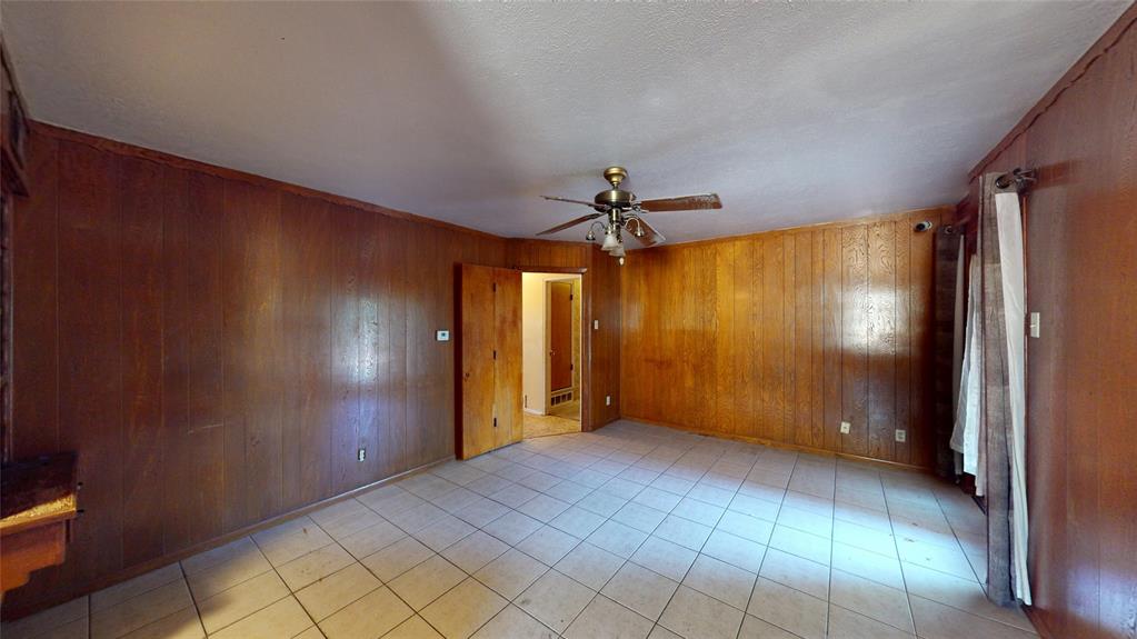 1453 Brook Valley Place Property Photo 5
