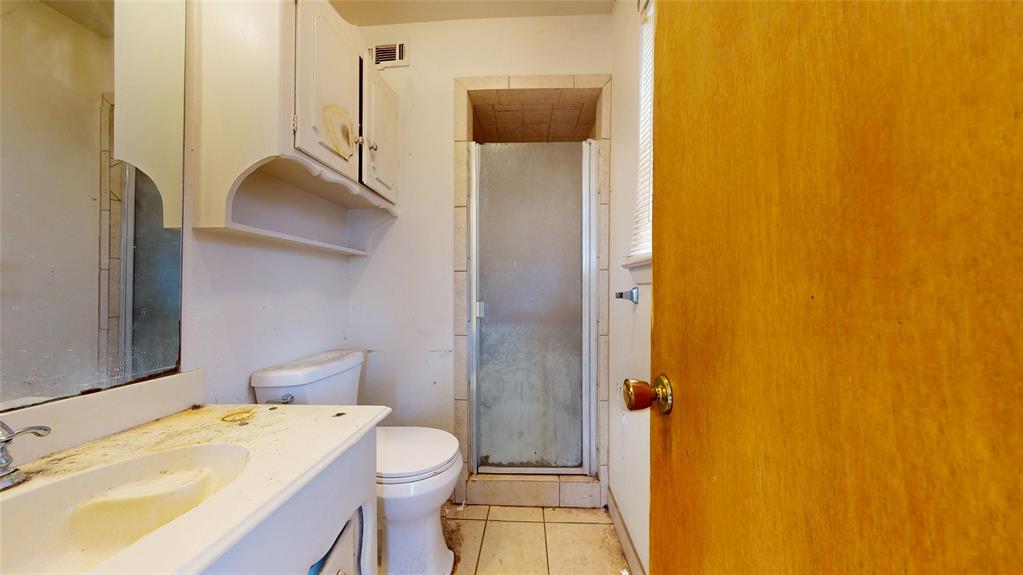 1453 Brook Valley Place Property Photo 17