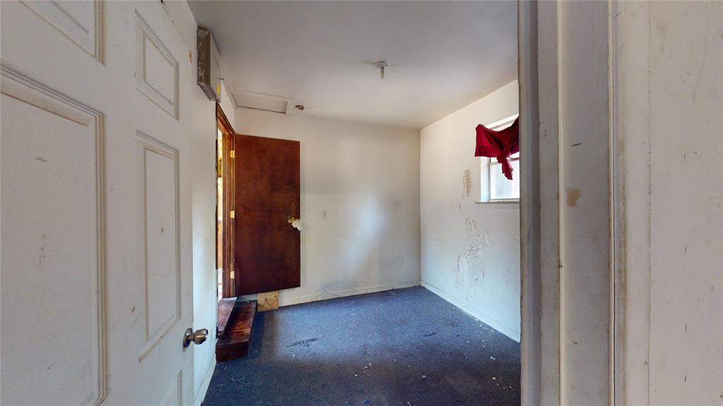 1453 Brook Valley Place Property Photo 20