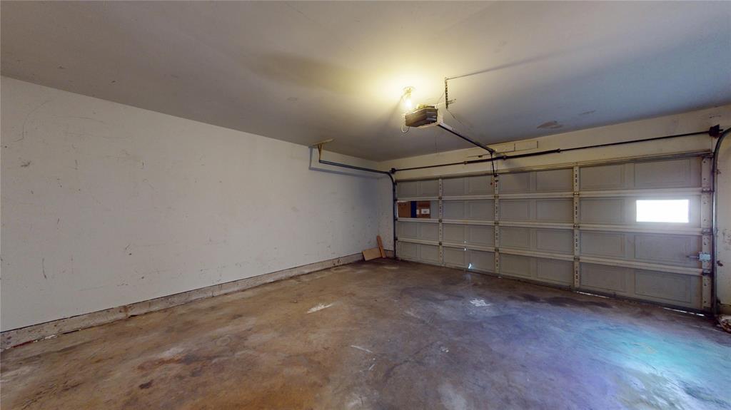 1453 Brook Valley Place Property Photo 24