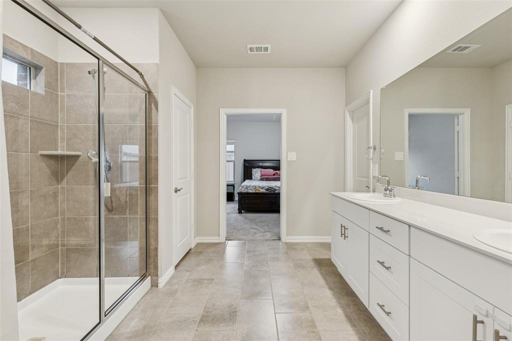 1108 Mahogany Drive Property Photo 15