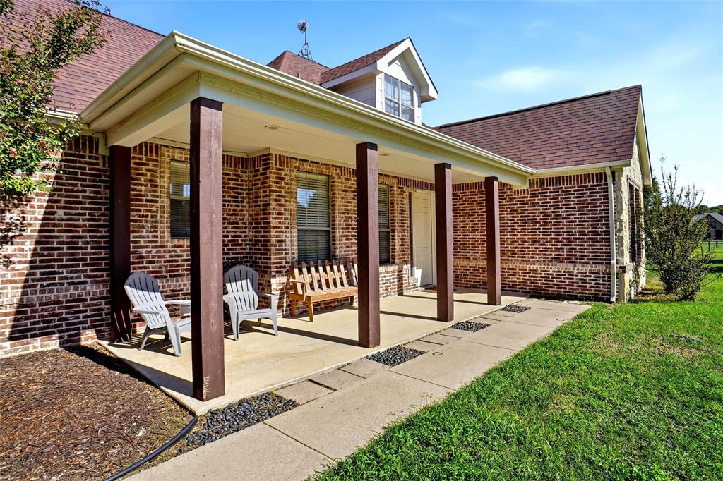 108 Wooley Court Property Photo 4