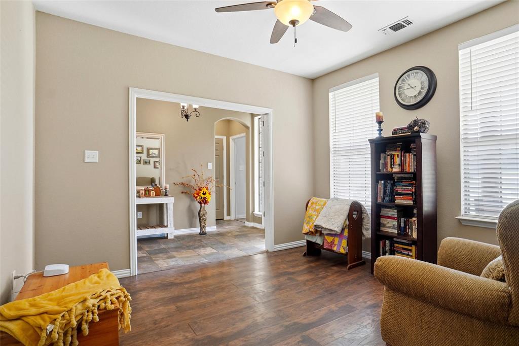 108 Wooley Court Property Photo 8
