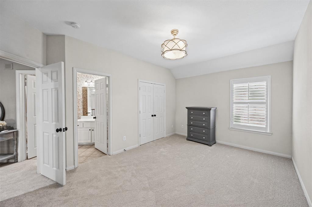 3917 Ashburton Way Property Photo 31