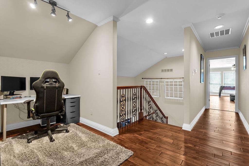 6901 April Way Circle Property Photo 23
