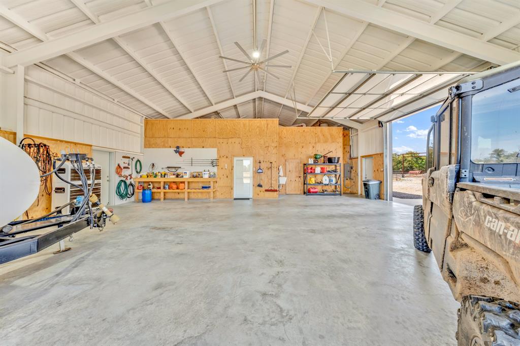 297 County Road 4820 Property Photo 26