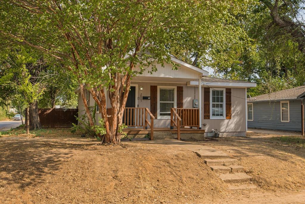2803 Valentine Street Property Photo 1