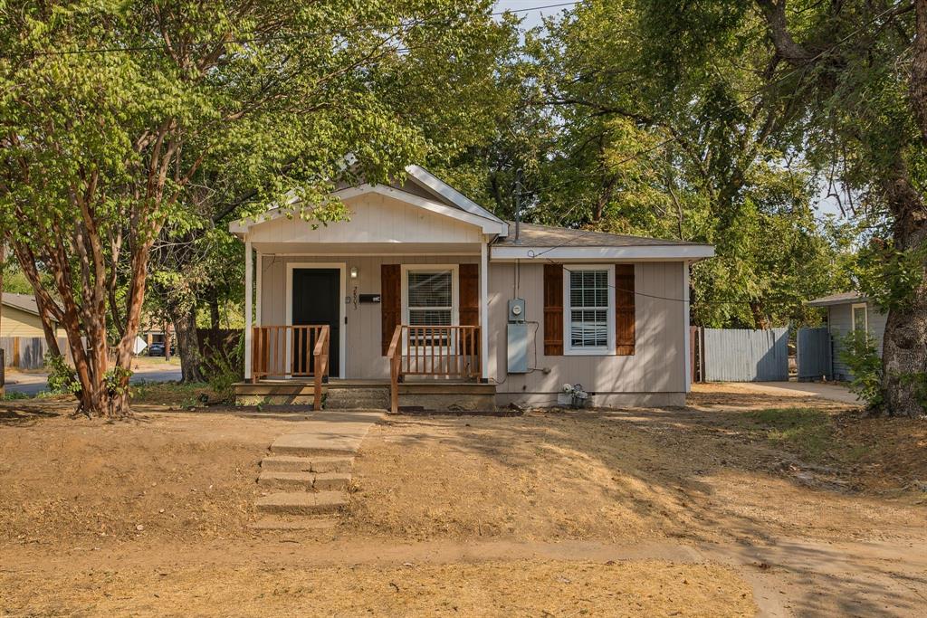 2803 Valentine Street Property Photo 4