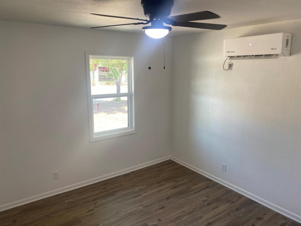 1105 9th Street Property Photo 12