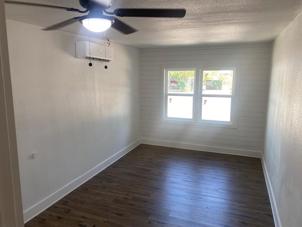 1105 9th Street Property Photo 17