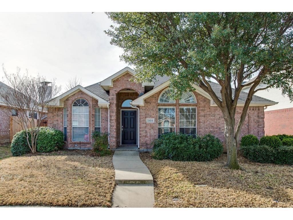 1414 Stella Drive Property Photo 2