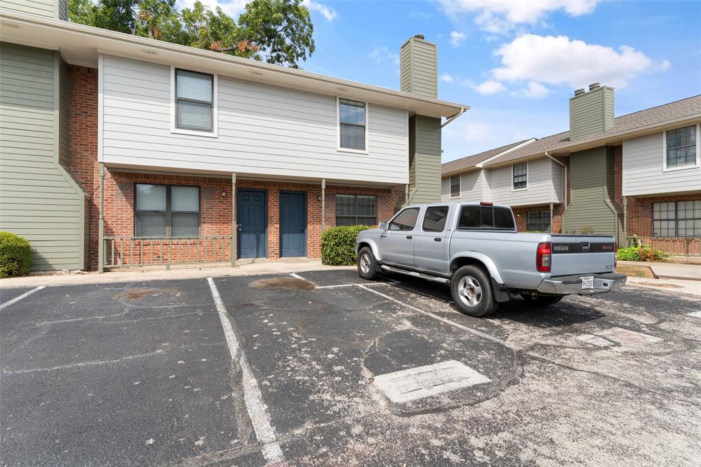 716 W Mulberry Street 1c Property Photo 3