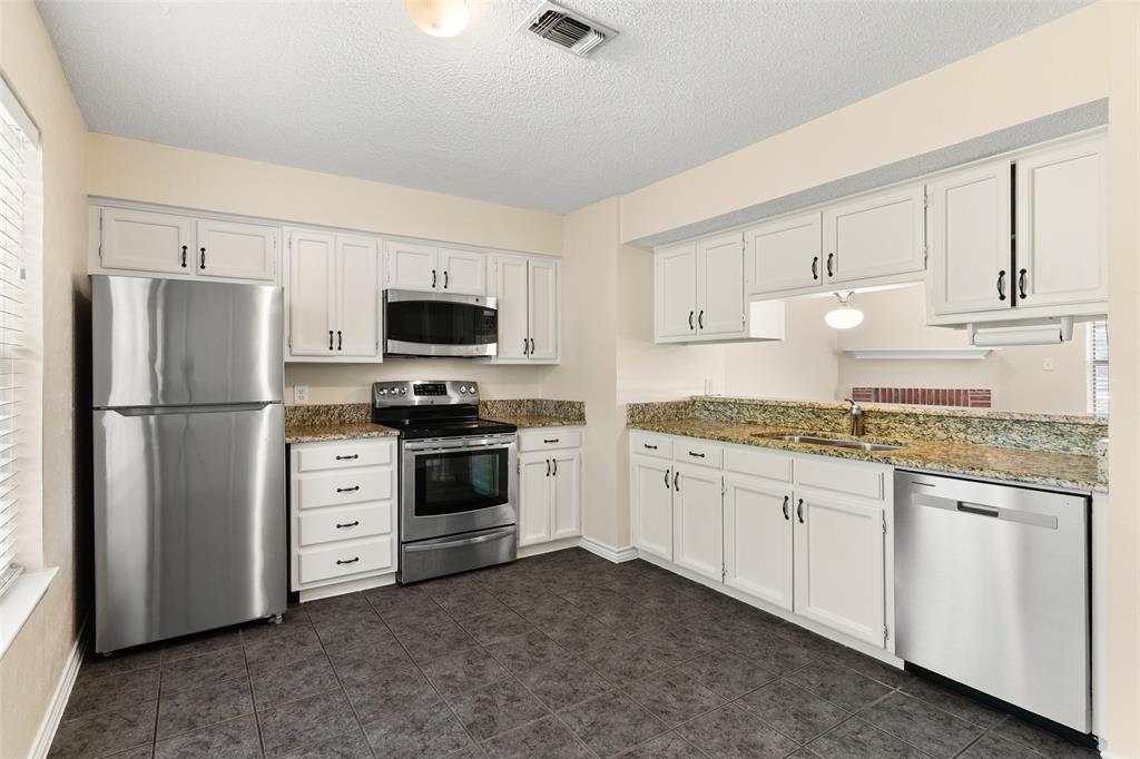 716 W Mulberry Street 1c Property Photo 8