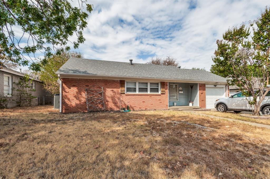 3143 Willow Park Street Property Photo 1