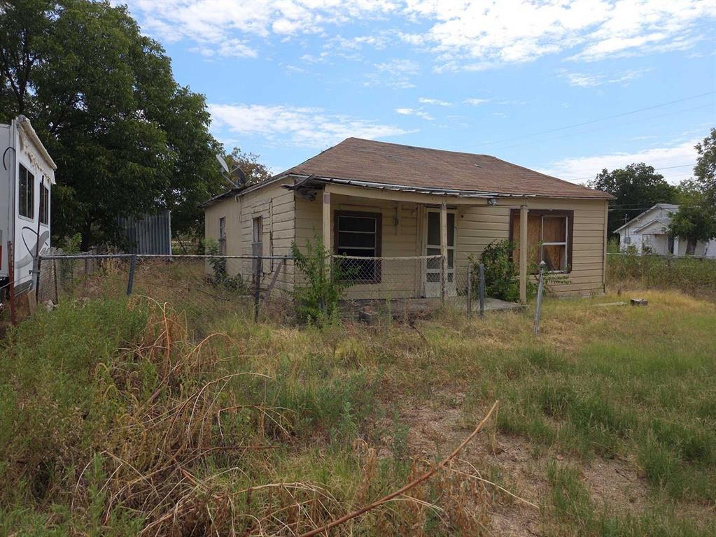1015 S Pecos Street Property Photo 1