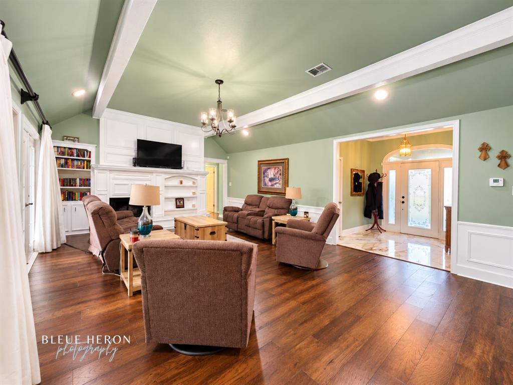 173 Southwood Drive Property Photo 4