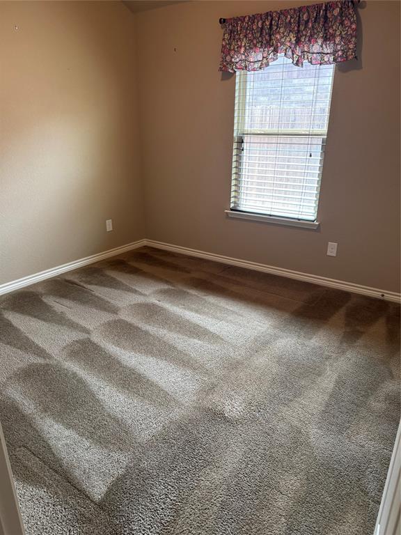 8772 Regal Royale Drive Property Photo 27