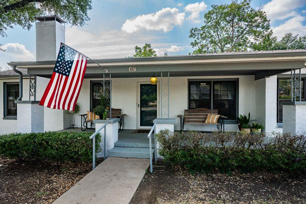 457 Breckenridge Street Property Photo 4