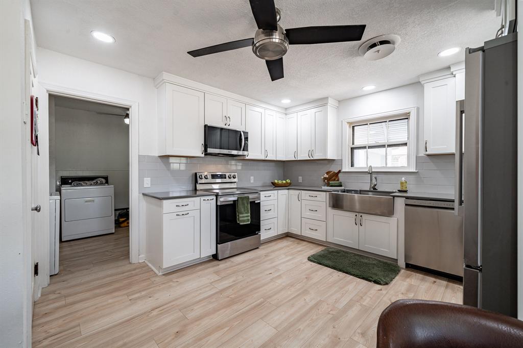 457 Breckenridge Street Property Photo 11