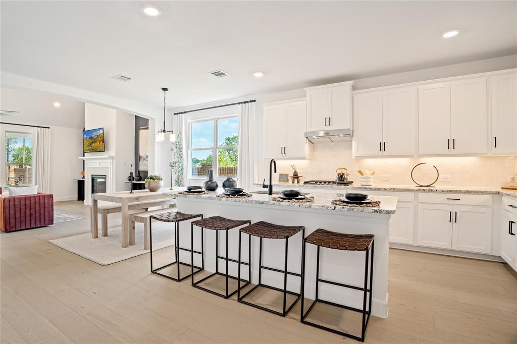 8721 Kentucky Derby Street Property Photo 3